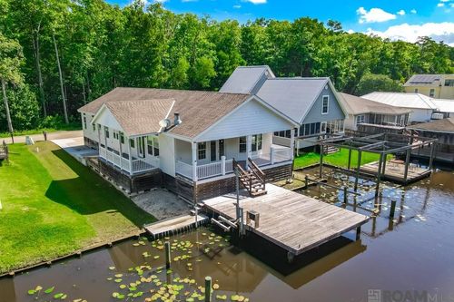 22986 Chene Blanc Ln, Maurepas, LA, 70449-3326 | Card Image