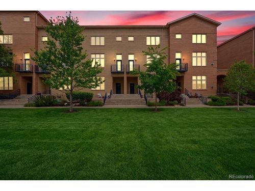 706-220 Roslyn St, Denver, CO, 80230-6466 | Card Image