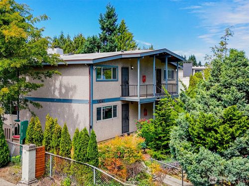 13041 12th Ave Sw, Burien, WA, 98146-3114 | Card Image