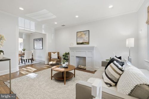 2417 Huidekoper Pl Nw, WASHINGTON, DC, 20007-1827 | Card Image