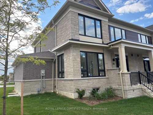 331 Lindsay Street N, Kawartha Lakes, ON, K9V0T2 | Card Image