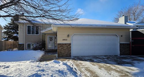 2922 23rd Ave S, Fargo, ND, 58103-5023 | Card Image