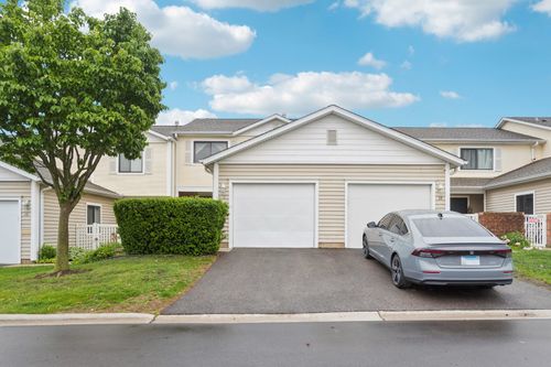 0-12 N Waterford Dr, Schaumburg, IL, 60194-3639 | Card Image
