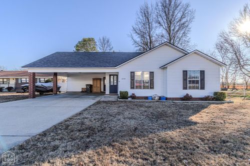 1236 Highway 135 N, Paragould, AR, 72450-1946 | Card Image