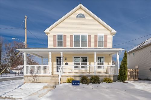 3705 Central Ave, Cleveland, OH, 44115-3024 | Card Image