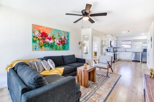 121 Sunflower Dr, Garland, TX, 75041-3512 | Card Image