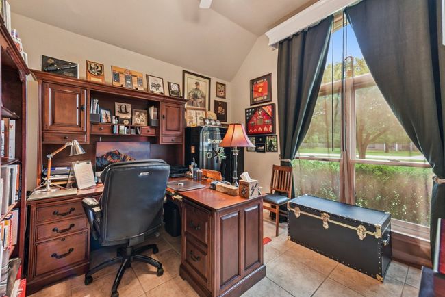 Bedroom 3 / office | Image 20