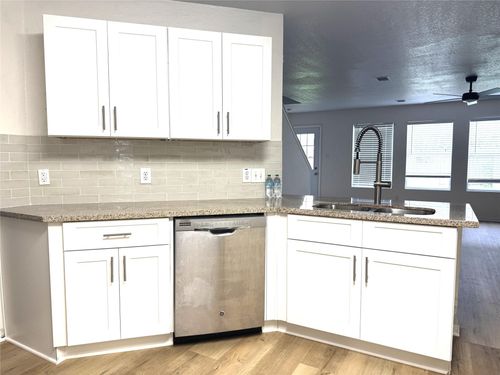 5615 Darby Square Trail, Houston, TX, 77084 | Card Image