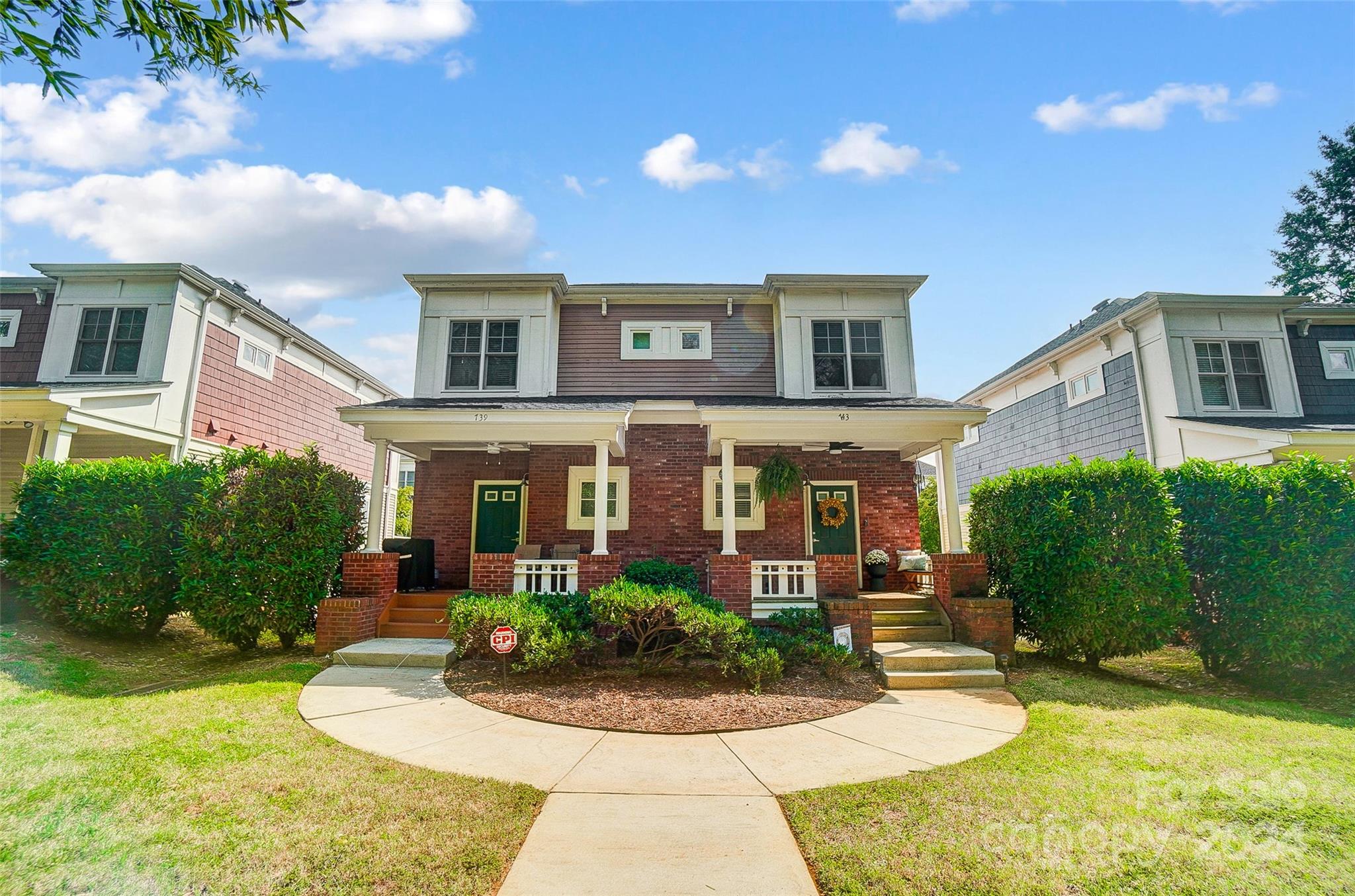 Grandin Rd, Charlotte, NC 28208