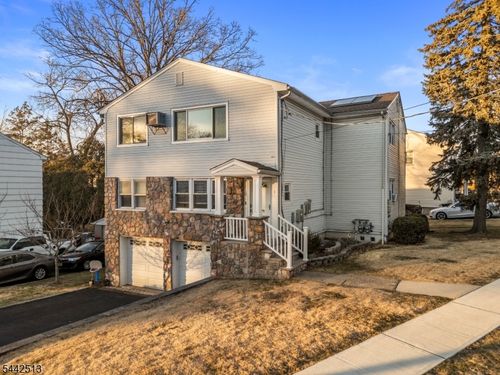 1 Dunn Rd, West Orange, NJ, 07052-2812 | Card Image