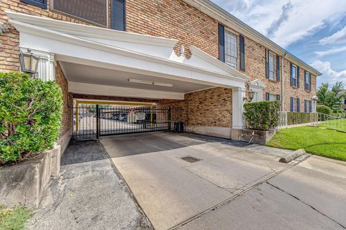 apt-46c-2101 Fountain View Dr, Houston, TX, 77057-3639 | Card Image