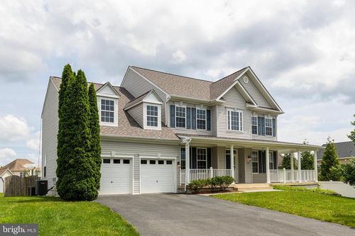 105 Braxton Ct, WINCHESTER, VA, 22602-7696 | Card Image