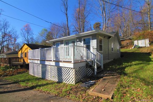 13-71 Miller Rd, Hopewell Junction, NY, 12533-7137 | Card Image