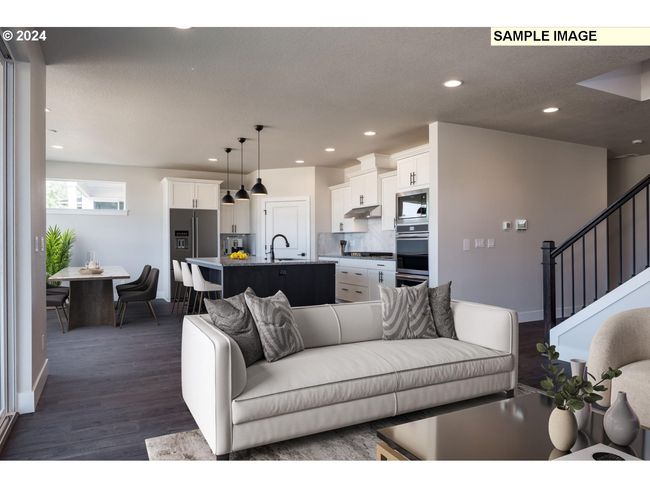 12425 Sw Trask St, House other with 5 bedrooms, 4 bathrooms and 3 parking in Beaverton OR | Image 4