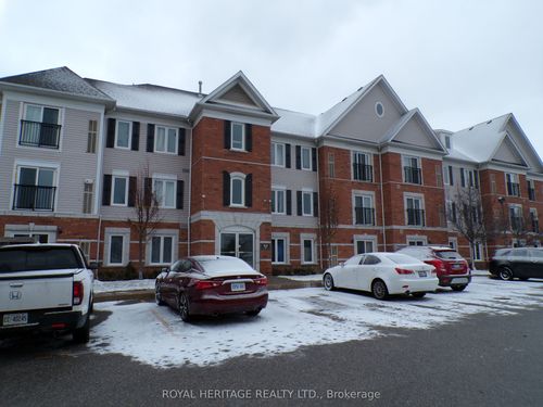 106-94 Aspen Springs Drive, Clarington, ON, L1C5N4 | Card Image