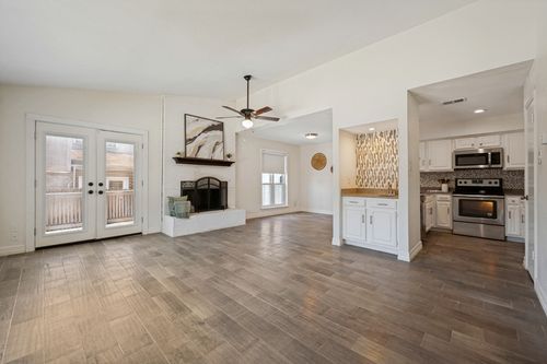 2751 Stonecreek Ct, Carrollton, TX, 75006-4794 | Card Image