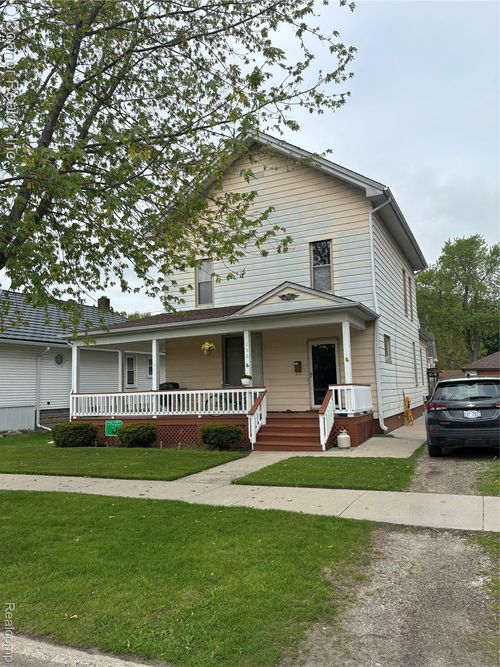 236 S Elizabeth St, Marine City, MI, 48039-3410 | Card Image
