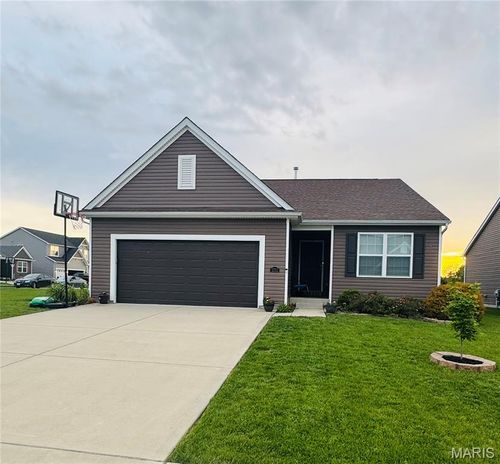1711 Rivercroft Dr, O Fallon, MO, 63366-1899 | Card Image