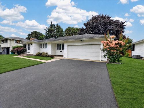 69 Plaza Dr, Irondequoit, NY, 14617-3912 | Card Image
