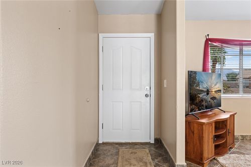 121 Hermosa Way, Mesquite, NV, 89027-5172 | Card Image