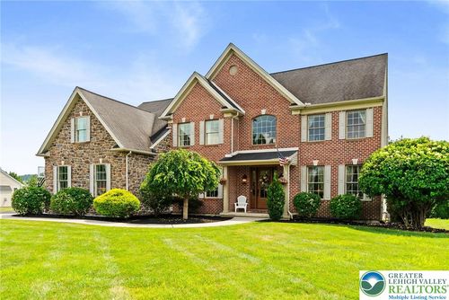 4490 Canterbury Dr, EMMAUS, PA, 18049-1260 | Card Image