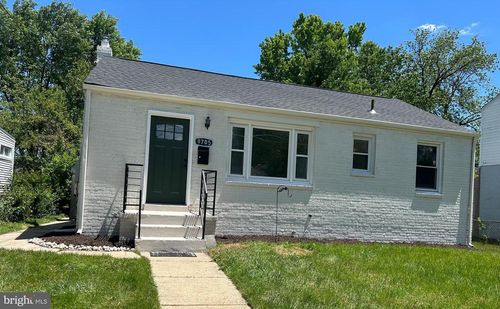 9705 51st Pl, COLLEGE PARK, MD, 20740-1501 | Card Image