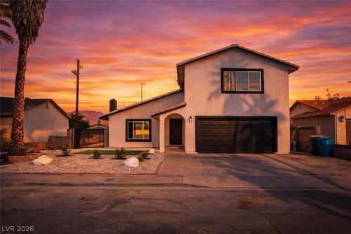 2294 Miner Way, Las Vegas, NV, 89104-5222 | Card Image