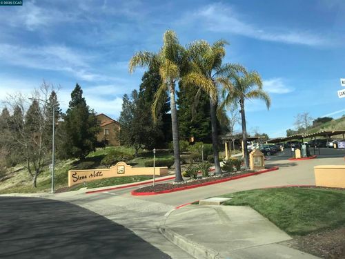715 Watson Canyon Ct, San Ramon, CA, 94582-4953 | Card Image