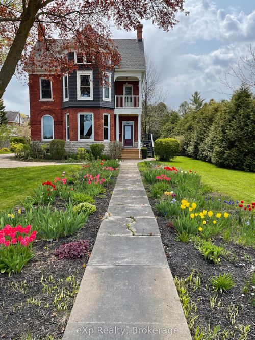 645 10th St E, Owen Sound, ON, N4K1T1 | Card Image