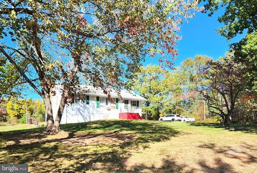 7297 Jacksonville Ave, MANASSAS, VA, 20109-2241 | Card Image