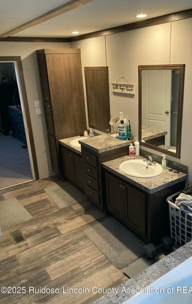 117 Gopher Gulch Loop, House other with 3 bedrooms, 2 bathrooms and null parking in Carrizozo NM | Image 12