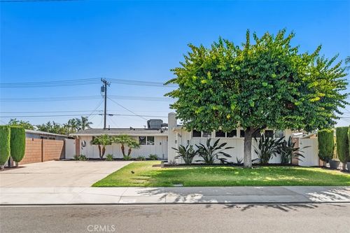 724 N Vine St, Anaheim, CA, 92805-2024 | Card Image