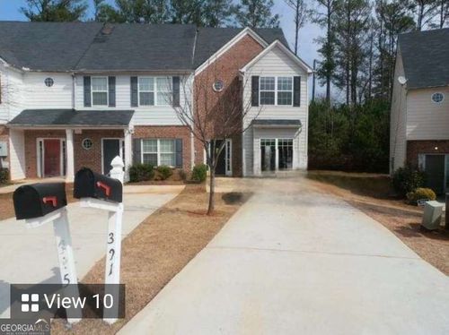321 Brookview Dr, Riverdale, GA, 30274-7205 | Card Image