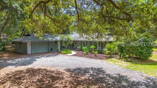 4 Robbers Row, Hilton Head Island, SC, 29928-3902 | Card Image