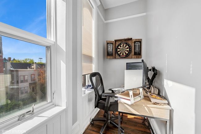 APT-3 - 1449 N North Park Ave, Condo with 3 bedrooms, 2 bathrooms and null parking in Chicago IL | Image 7