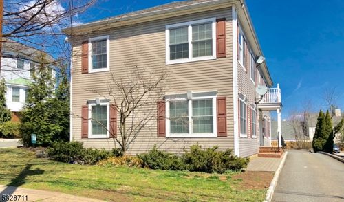 12 Cook Ave, Madison, NJ, 07940-1930 | Card Image
