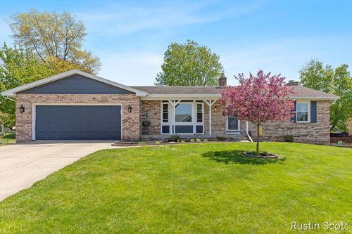 4676 Meleana Ct Sw, Wyoming, MI, 49519-4845 | Card Image