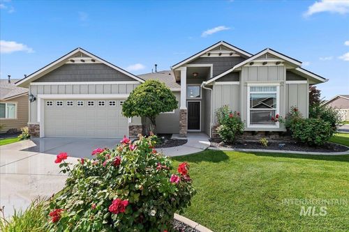 507 Briar Hill St, Nampa, ID, 83686-5387 | Card Image