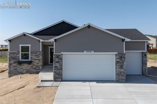 13051 Monument Vista Dr, Falcon, CO, 80831-3867 | Card Image