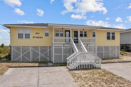 e-and-w-601 Ocean Dr, Emerald Isle, NC, 28594-6952 | Card Image
