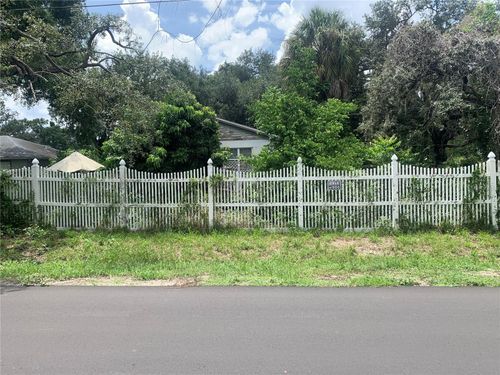 611 S 63rd Street, Tampa, FL, 33619 | Card Image
