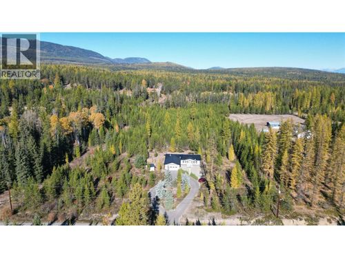 2101 Mawer Rd, Kimberley, BC, V1A3L9 | Card Image