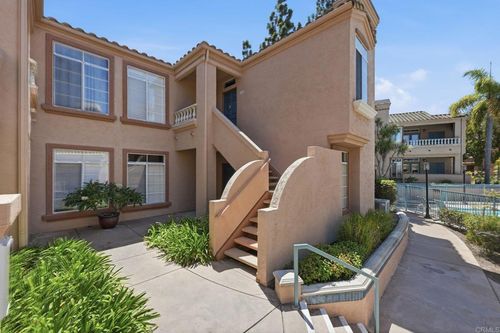 34-3581 Cameo Dr, Oceanside, CA, 92056-6360 | Card Image