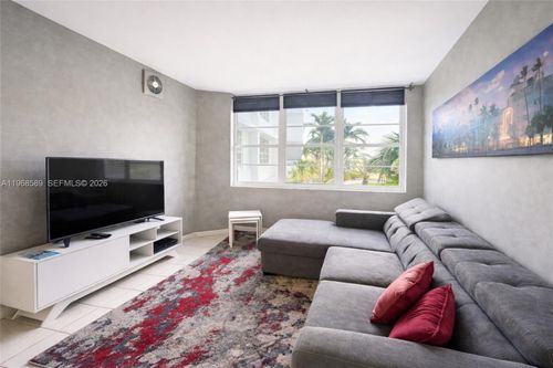 415-100 Lincoln Rd, Miami Beach, FL, 33139-2013 | Card Image