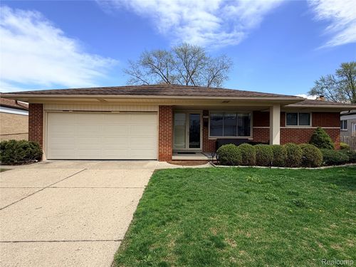 35774 Annette Dr, Sterling Heights, MI, 48310-5054 | Card Image