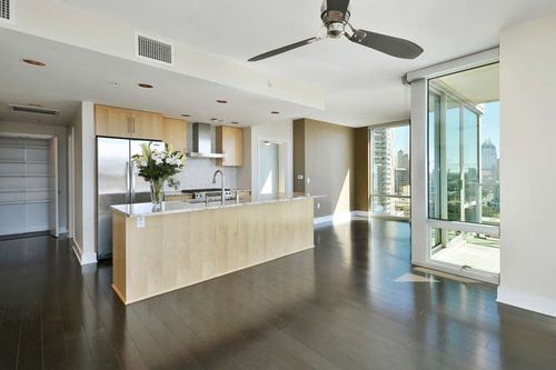 apt-1703-300 Bowie St, Austin, TX, 78703-4614 | Card Image