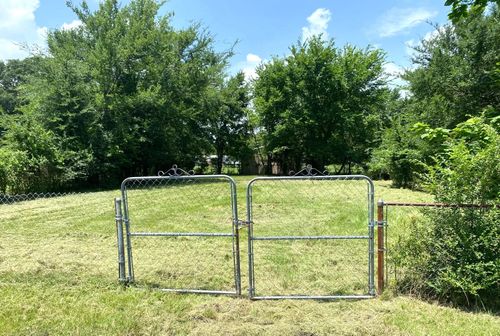 909 Redoak Dr, West Tawakoni, TX, 75474-3139 | Card Image