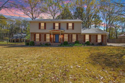 4 Barber Cv, Maumelle, AR, 72113-6403 | Card Image