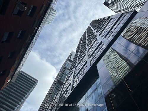 2212-35 Mercer St, Toronto, ON, M5V0V1 | Card Image