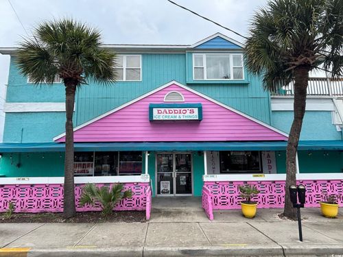 206 7th Ave N, Myrtle Beach, SC, 29577-3768 | Card Image